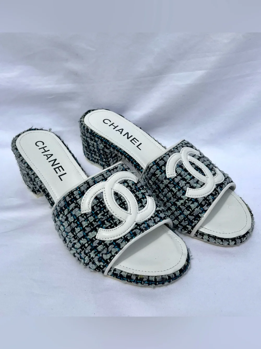 CHANEL White & Tweed Slide Mules Block Heel Sandals CC Logo Size 8